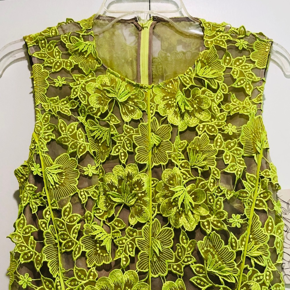 LELA ROSE**Guipure Lace Lime Dress**US 2 $1989 - Picture 9 of 14
